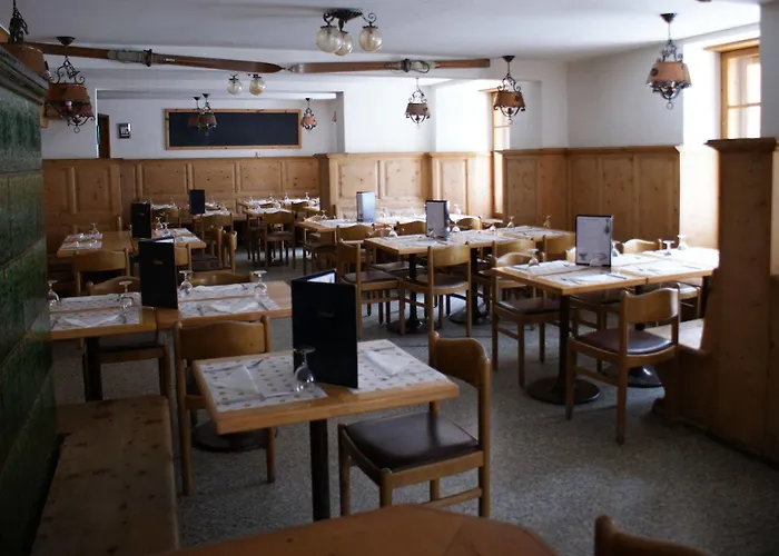 Hotel Piz Ela Bergun 3*