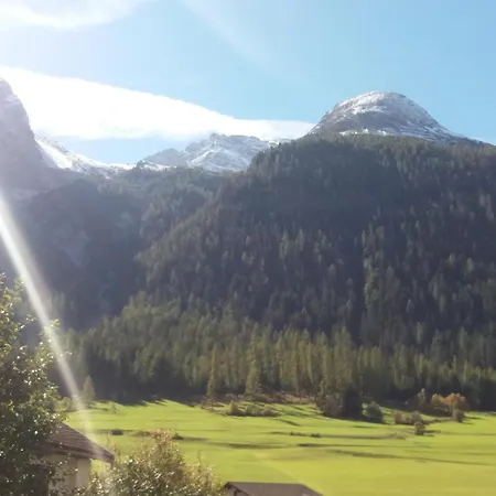 Piz Ela Bergun Ξενοδοχείο 3*